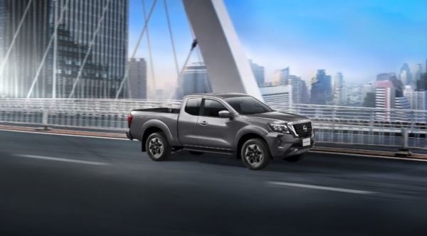 Компания Nissan представила обновленный пикап Nissan Navara 2022 года